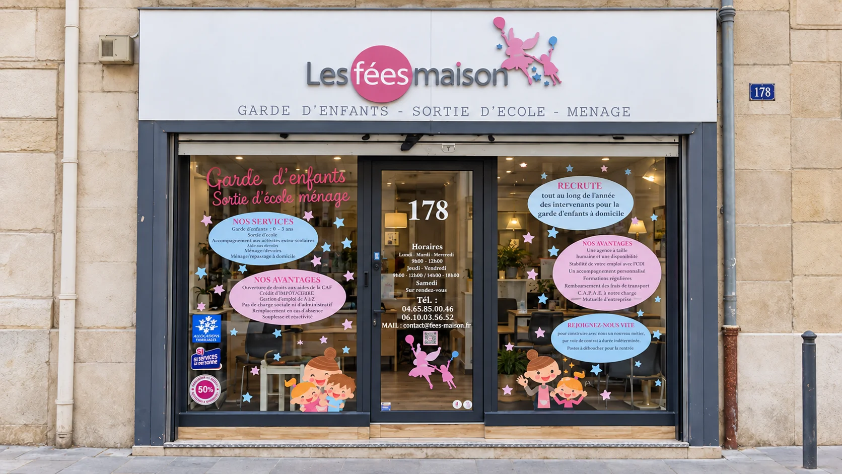 Façade de l’agence Les Fées Maison à Marseille, avec son enseigne et ses vitrines